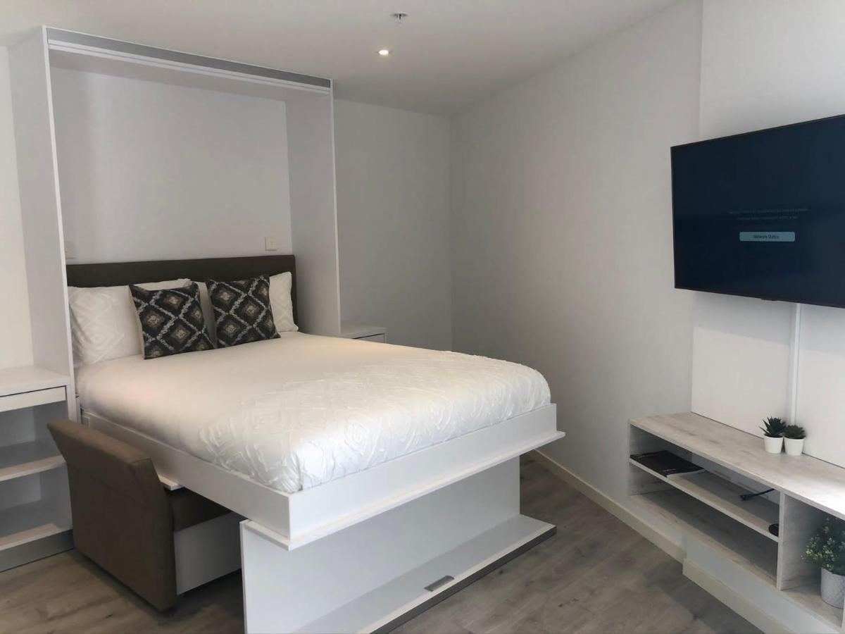 Cp High Floor Luxury Studio With Sea View 지브롤터 외부 사진